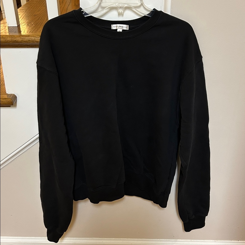 Good American Women’s Virgo Zodiac Boyfriend Crewneck Black Sweater